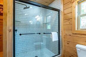 Mountain Views Sauna Hot Tub Fire Pit