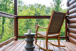 Mountain Views Sauna Hot Tub Fire Pit