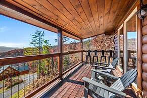 Mountain Views Sauna Hot Tub Fire Pit