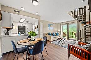 Indoor Pool Mountain Views Hot Tub Sleeps 6