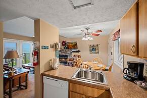 Hot Tub Heated Pool Mountain Views Sleeps 6