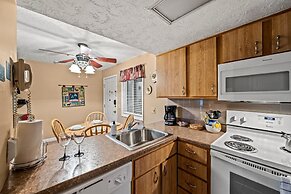 Hot Tub Heated Pool Mountain Views Sleeps 6