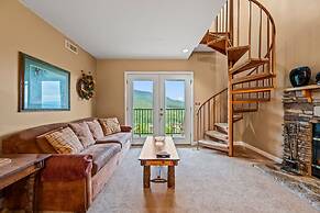 Hot Tub Heated Pool Mountain Views Sleeps 6