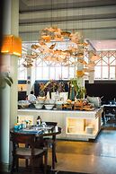 AKAR Hotels & Resort Lampung