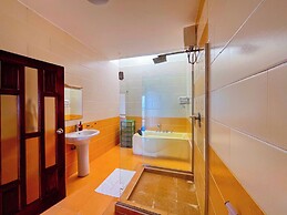 Nate's Homes & Suites