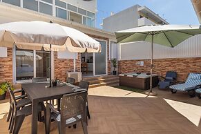 Zurrinha Holidays With Jacuzzi