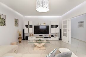 Zurrinha Holidays With Jacuzzi