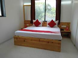 Casa Fedora Holiday Home