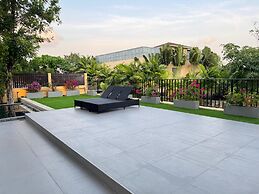 Luxury with Ocean Views&Private Rooftop