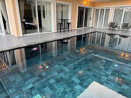 Luxury with Ocean Views&Private Rooftop