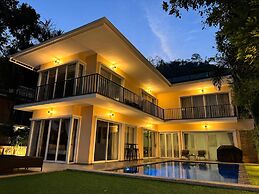 Luxury with Ocean Views&Private Rooftop