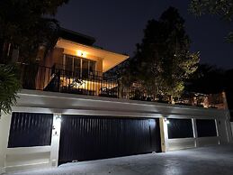 Luxury with Ocean Views&Private Rooftop