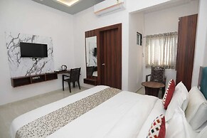 Rajmoti hotel& restro