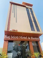 Rajmoti hotel& restro