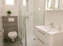 Apartments Sun Dance 2 With Heated Pool