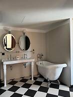 Hotel Divino by Fimedhotels