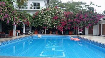 Chakaville Beach Resort