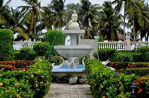 Chakaville Beach Resort