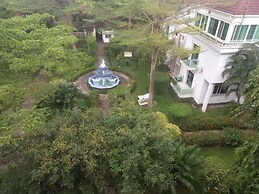 Chakaville Beach Resort