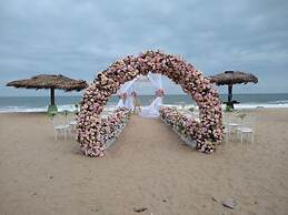 Chakaville Beach Resort