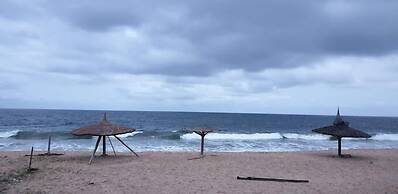 Chakaville Beach Resort