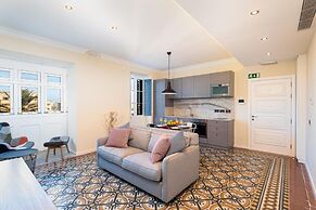 Luxury 2BR Valletta Apartment - Square Sea View