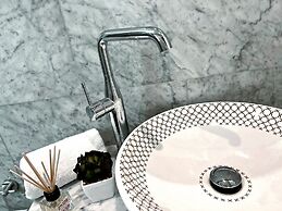 Panoramic SEA View Penthouse With Terrace Grill