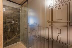 Boutique Style 1BR Apartment- Square Sea View