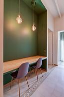 Spacious Apartment With Patio and Workspace