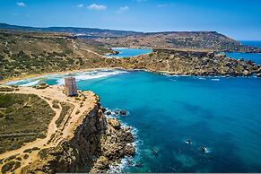 Charming Spacious 3BR Apartment