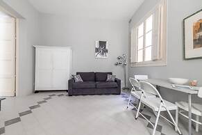 Charming Spacious 3BR Apartment