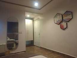 Bizzare Luxury Apartment
