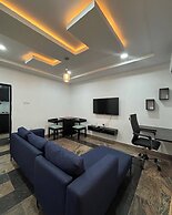 Bizzare Luxury Apartment
