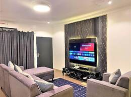 Bizzare Luxury Apartment