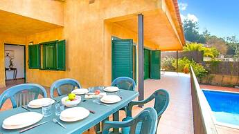 Gloria in Lloret de Mar