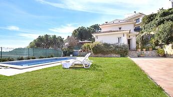 Vila Lina in Lloret de Mar