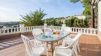 Conchi in Lloret de Mar