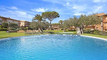 Illa 23 in Calella de Palafrugell