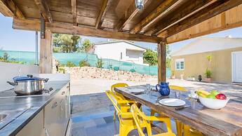 Araceli in Vidreres With 3 Bedrooms and 2 Bathrooms