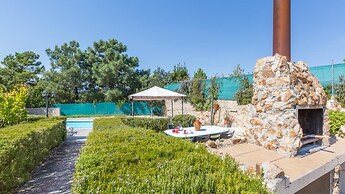 Araceli in Vidreres With 3 Bedrooms and 2 Bathrooms