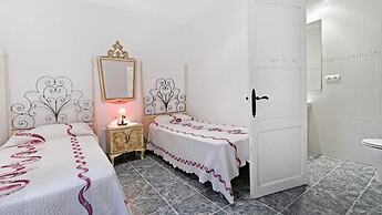 Peral in Llafranc With 2 Bedrooms and 2 Bathrooms