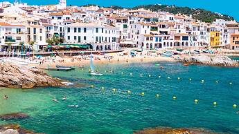 Maria Pl in Calella de Palafrugell