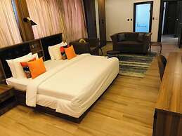 Bizzare Luxury Apartment