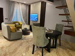 Bizzare Luxury Apartment