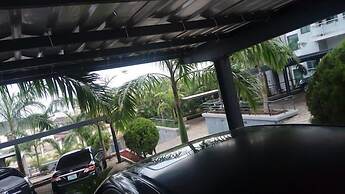 Bizzare Luxury Apartment