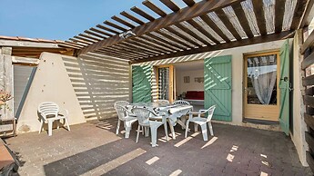 Charming Coastal Getaway in Agde