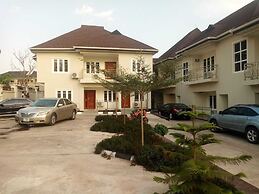 Happuch Apartment