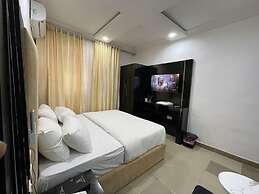 Happuch Apartment
