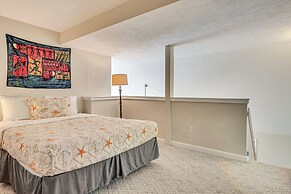 1/2 Mi to Ogunquit Beach: Maine Home w/ Deck!