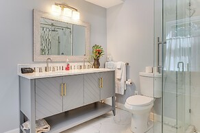 1/2 Mi to Ogunquit Beach: Maine Home w/ Deck!